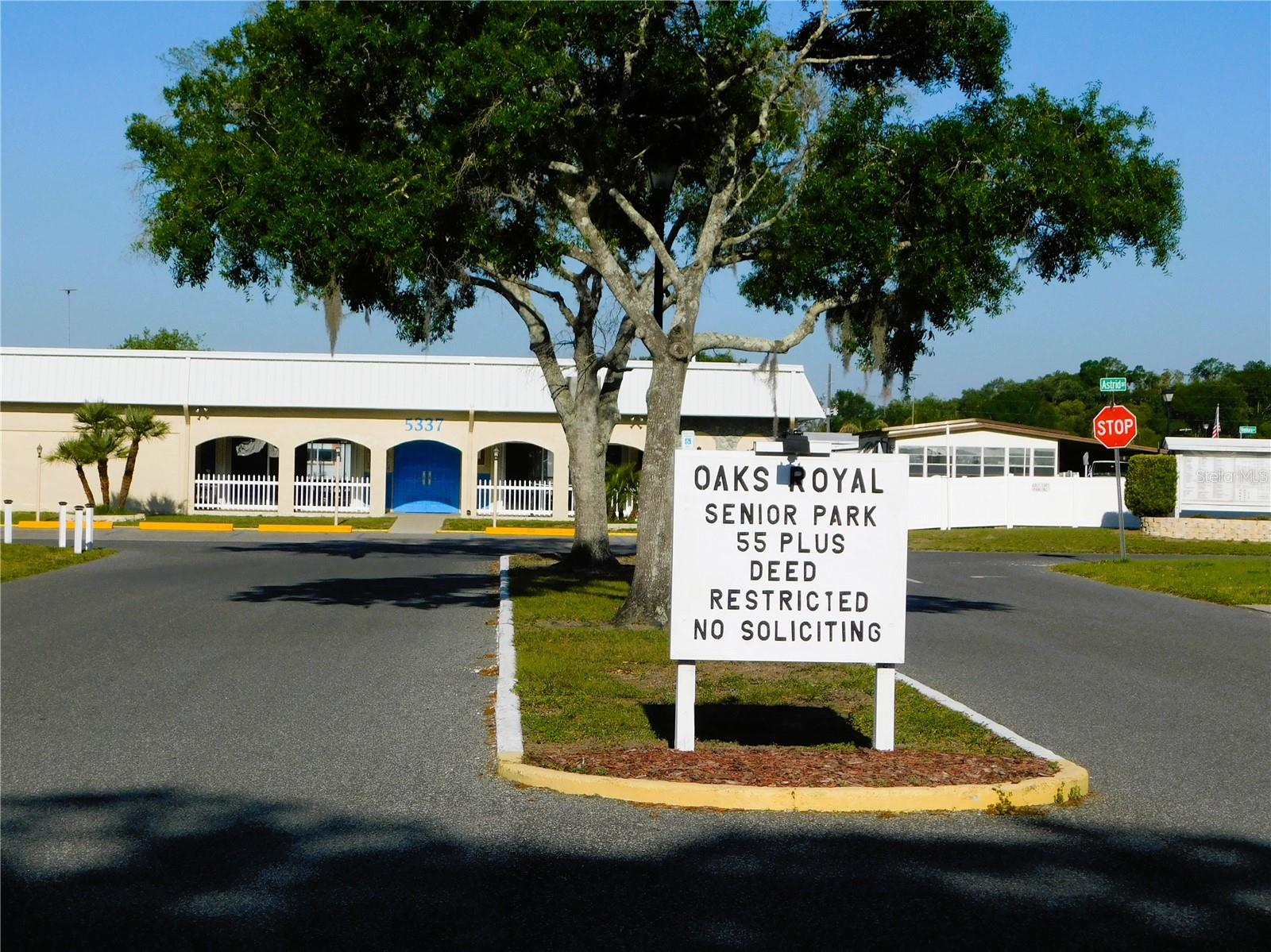 OAKS ROYAL MOBILE HOME SUB - Residential