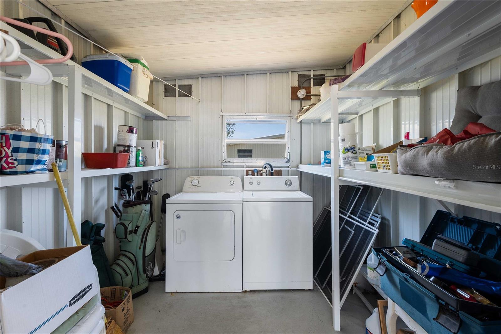 OAKS ROYAL MOBILE HOME SUB - Residential