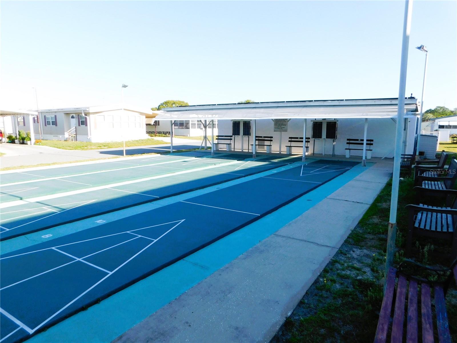 OAKS ROYAL MOBILE HOME SUB - Residential