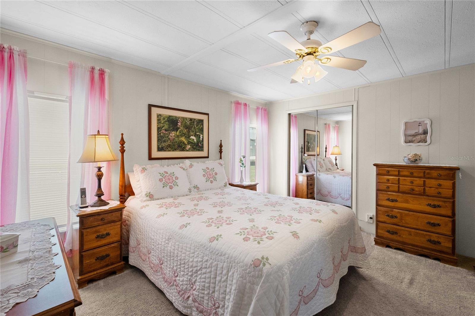 OAKS ROYAL MOBILE HOME SUB - Residential