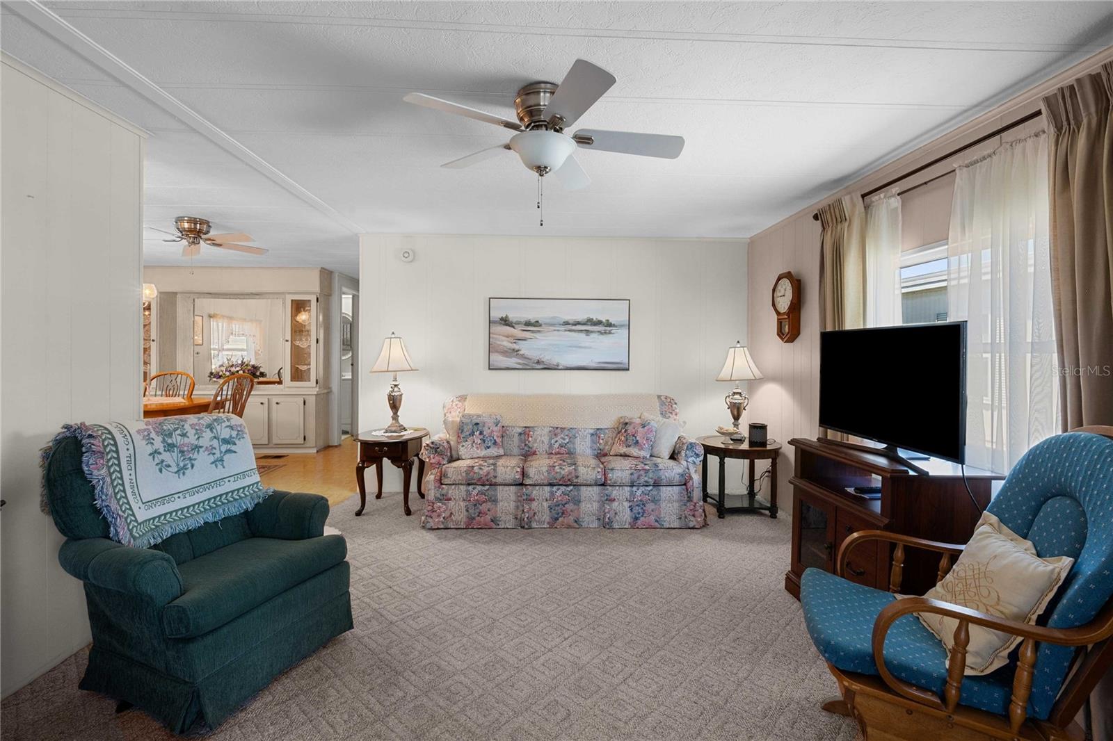 OAKS ROYAL MOBILE HOME SUB - Residential