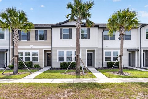 Photo of 381 Grand Pine Lane, Saint Cloud, FL 34771 (MLS # O6417981)