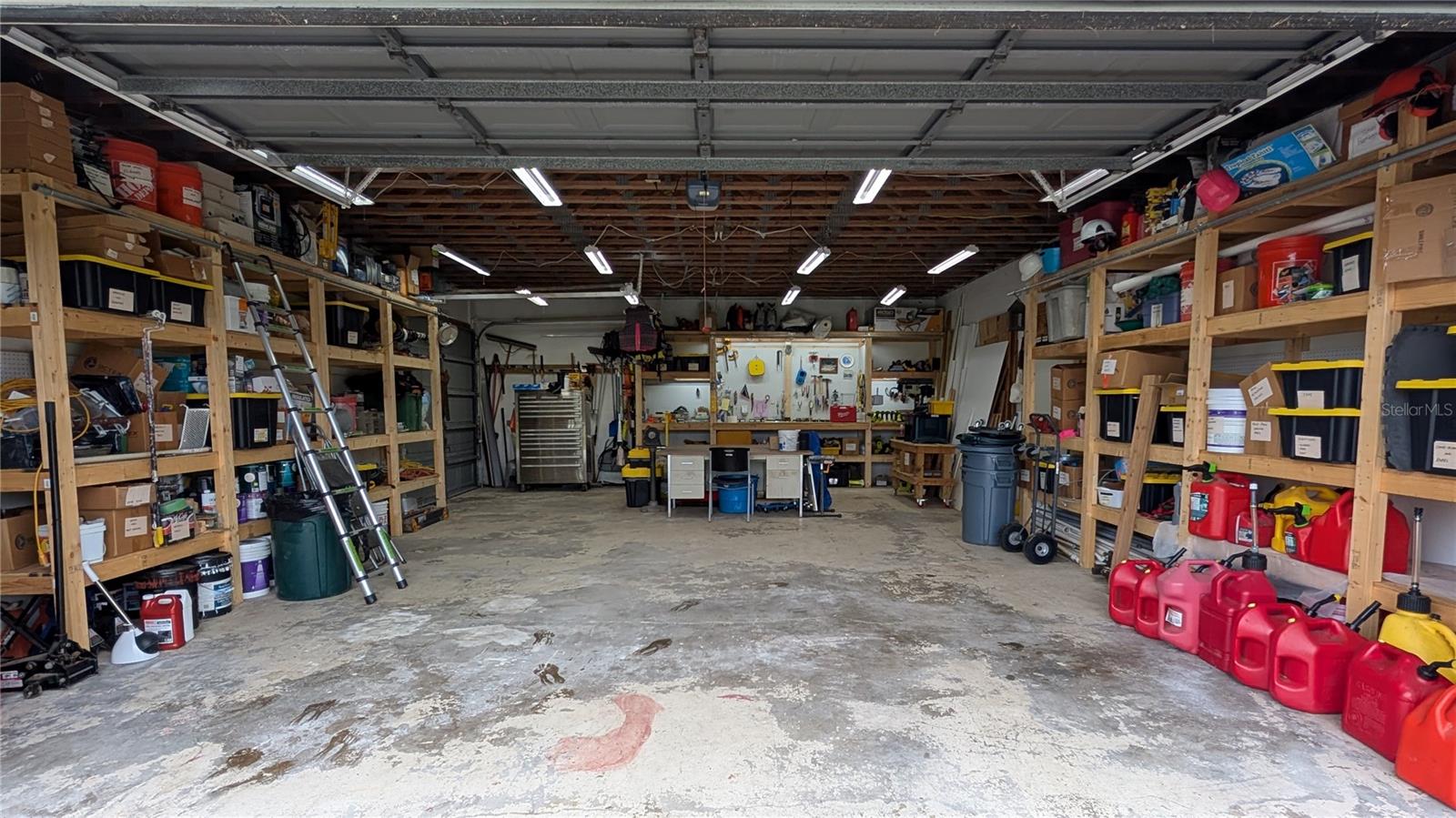 ENGLEWOOD FARM ACRES - Residential