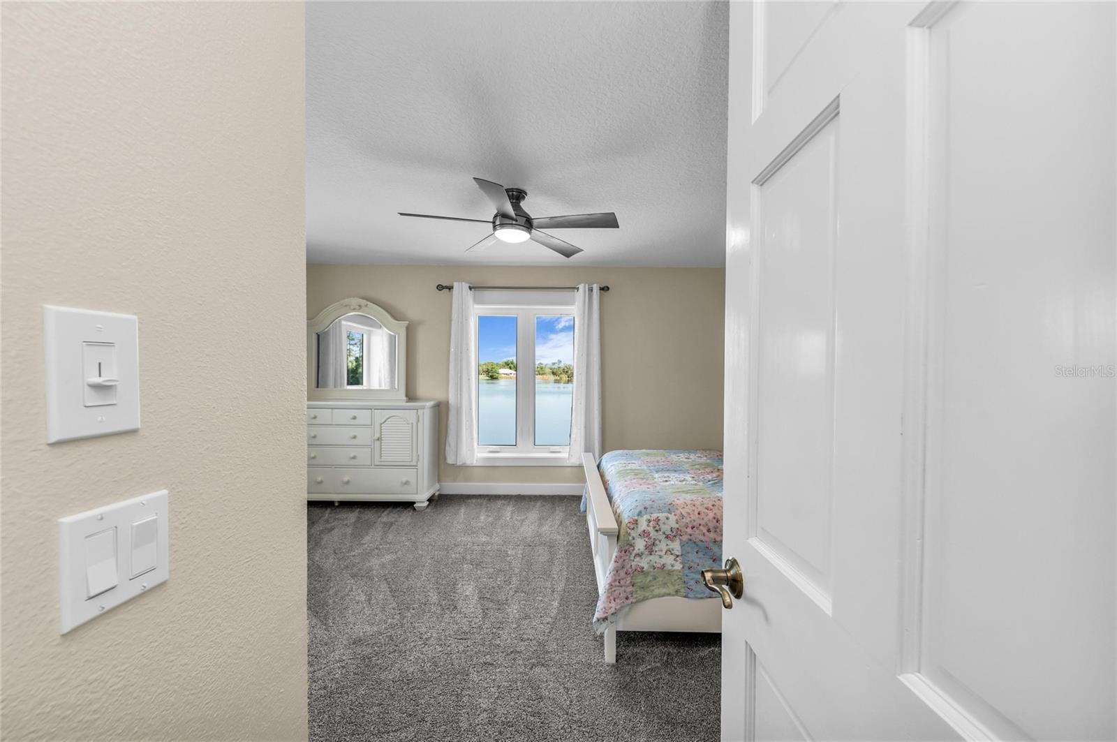 ENGLEWOOD FARM ACRES - Residential