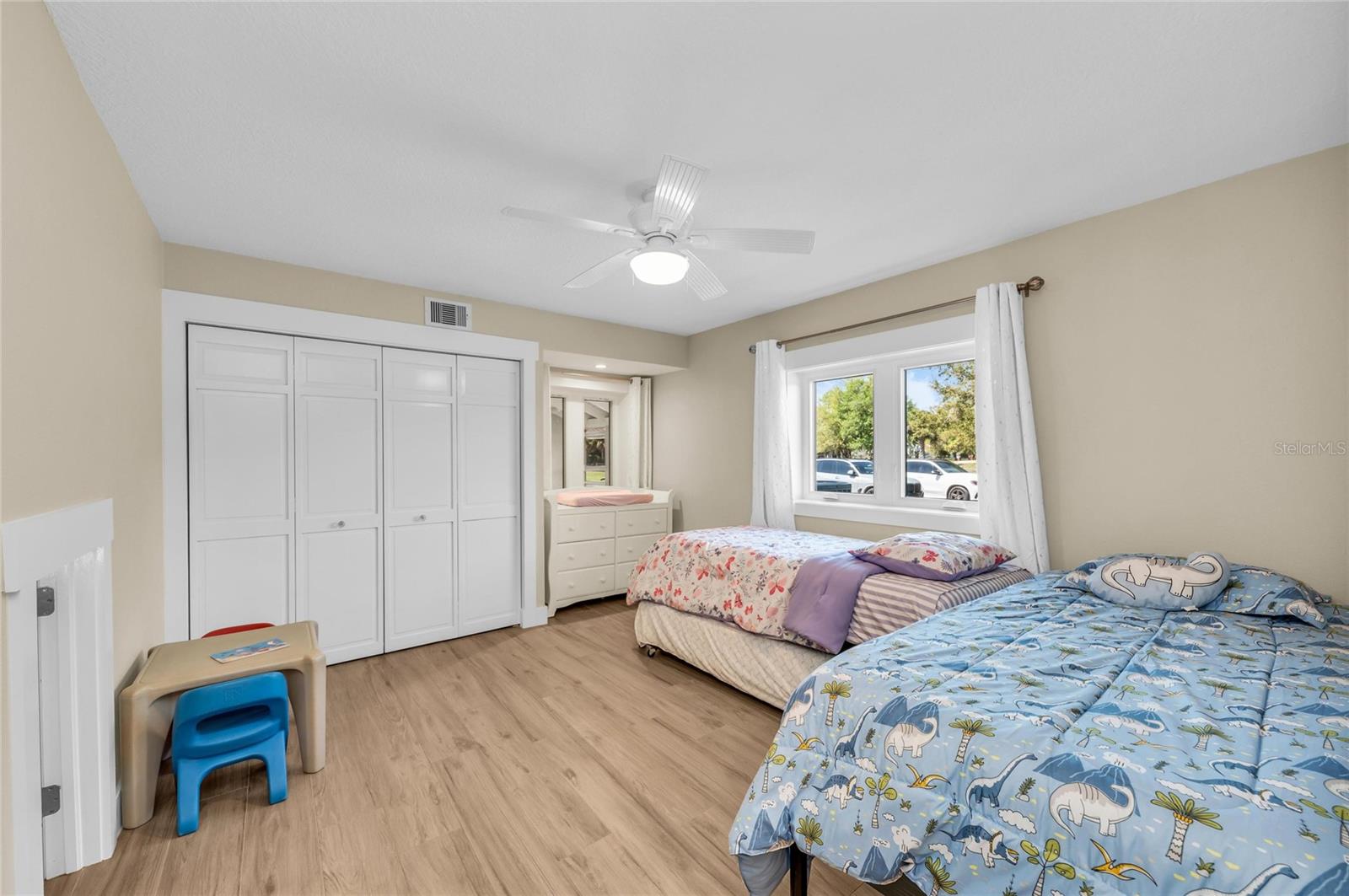 ENGLEWOOD FARM ACRES - Residential