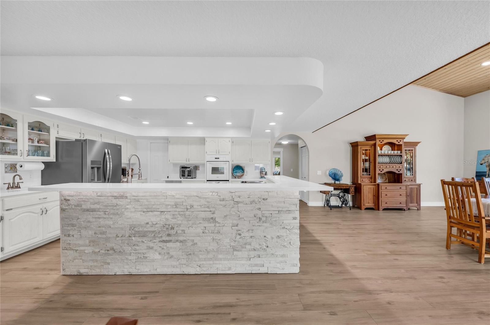 ENGLEWOOD FARM ACRES - Residential