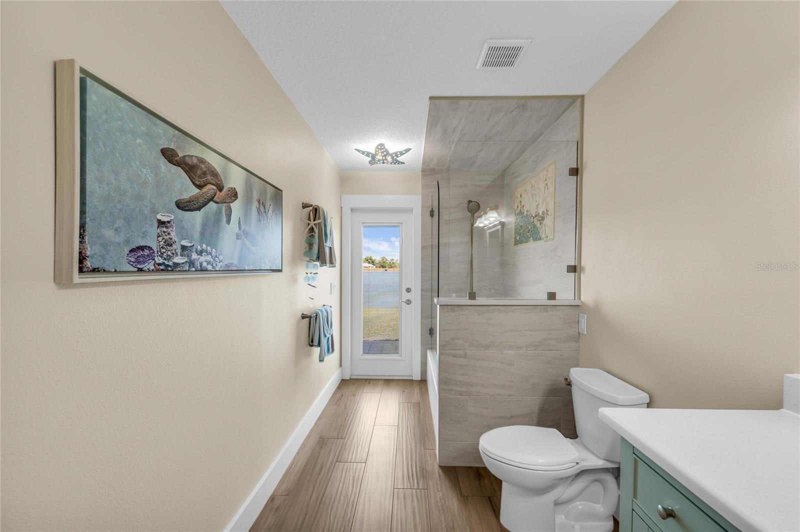 ENGLEWOOD FARM ACRES - Residential