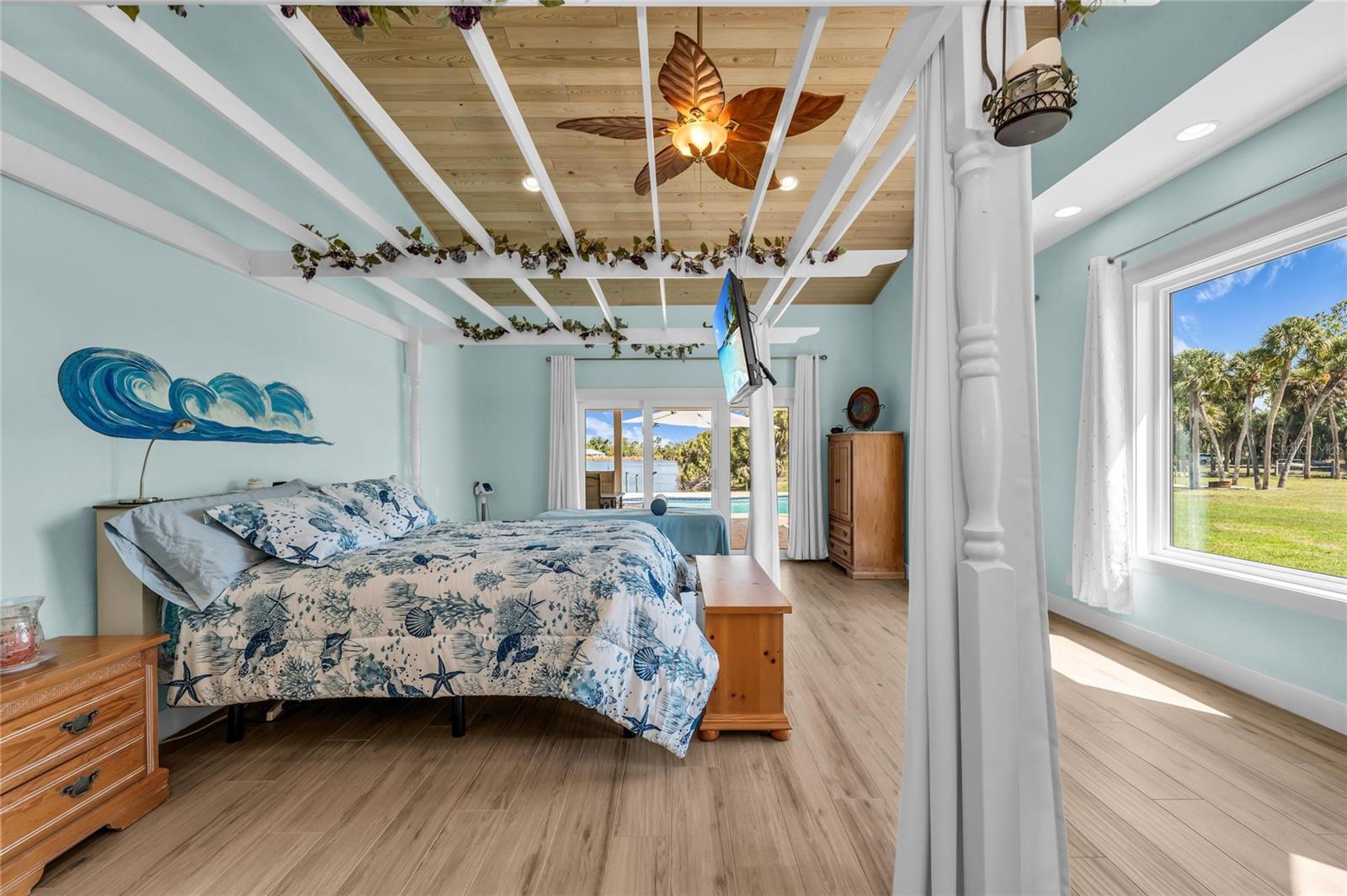 ENGLEWOOD FARM ACRES - Residential