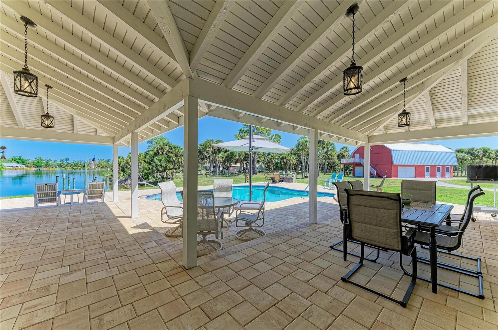 ENGLEWOOD FARM ACRES - Residential