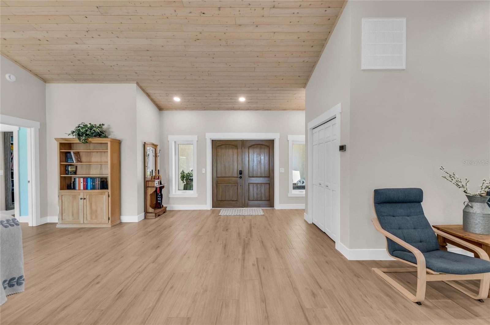 ENGLEWOOD FARM ACRES - Residential