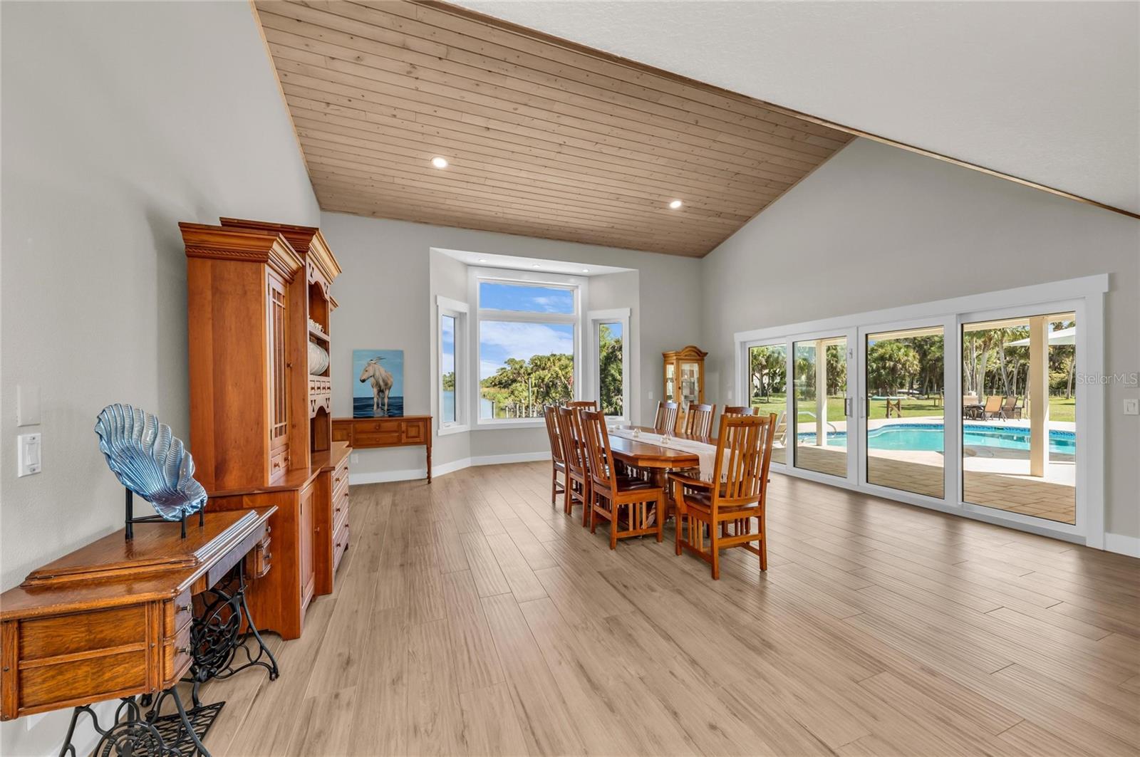 ENGLEWOOD FARM ACRES - Residential