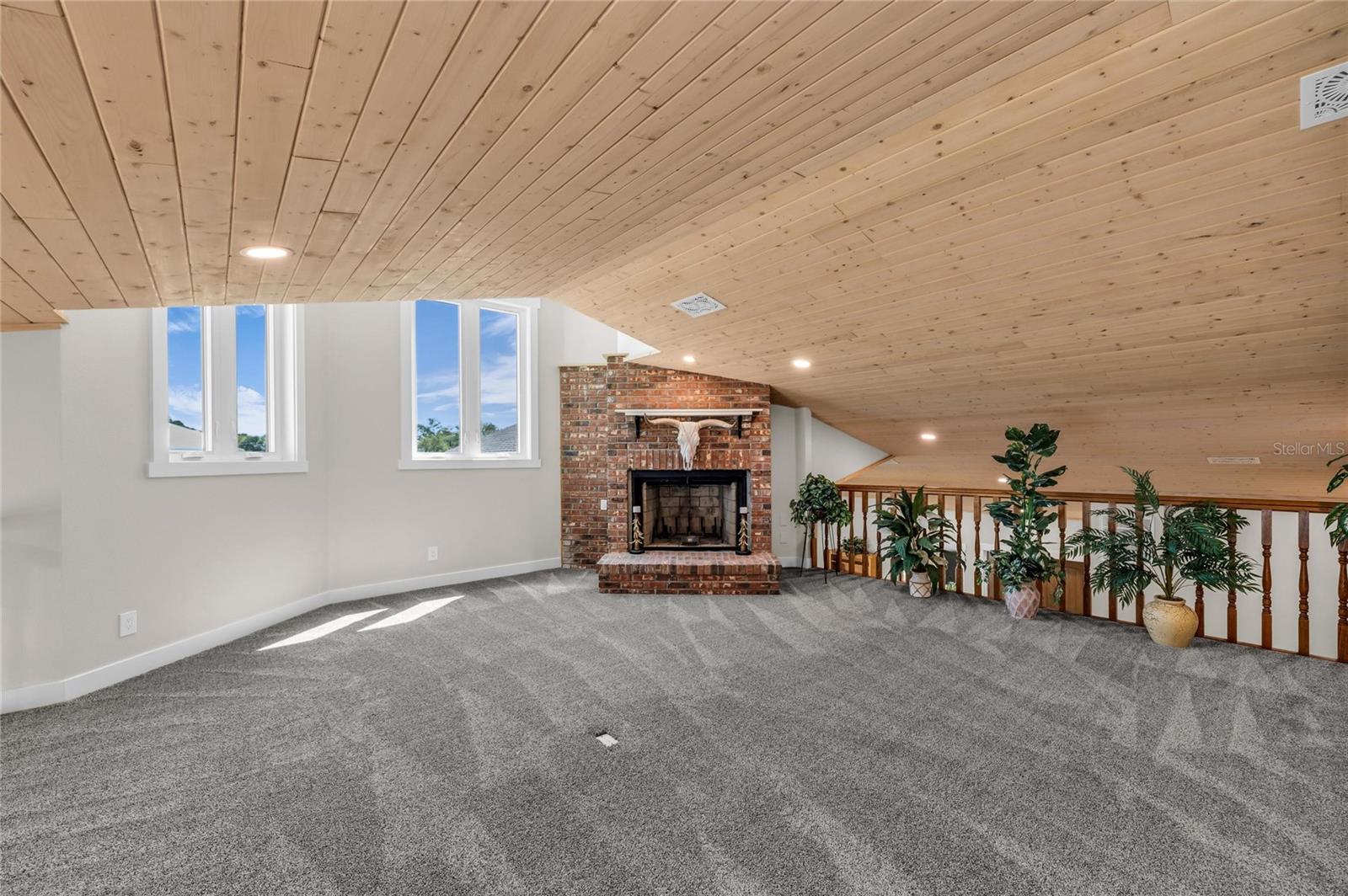 ENGLEWOOD FARM ACRES - Residential