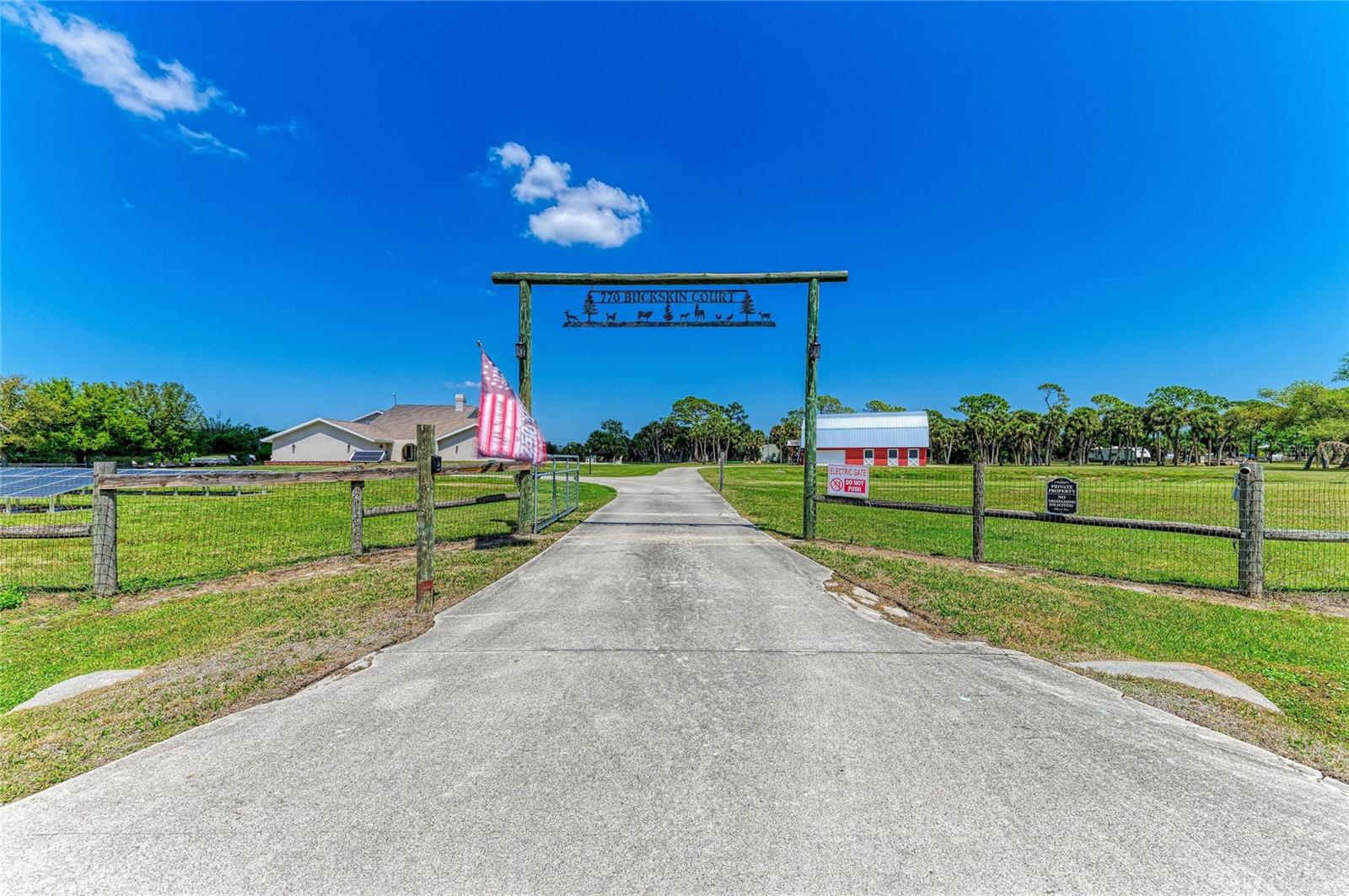 ENGLEWOOD FARM ACRES - Residential
