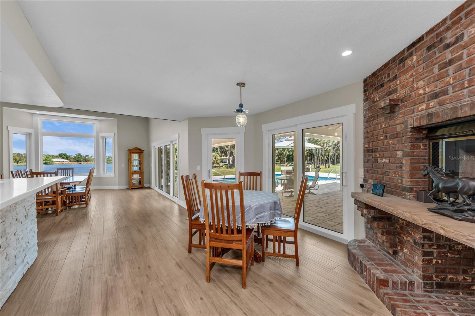 ENGLEWOOD FARM ACRES - Residential