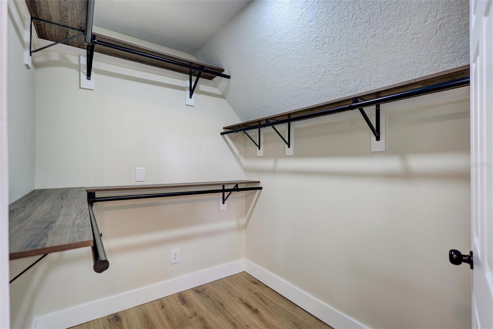 ALAFIA ESTATES UNIT A - Residential