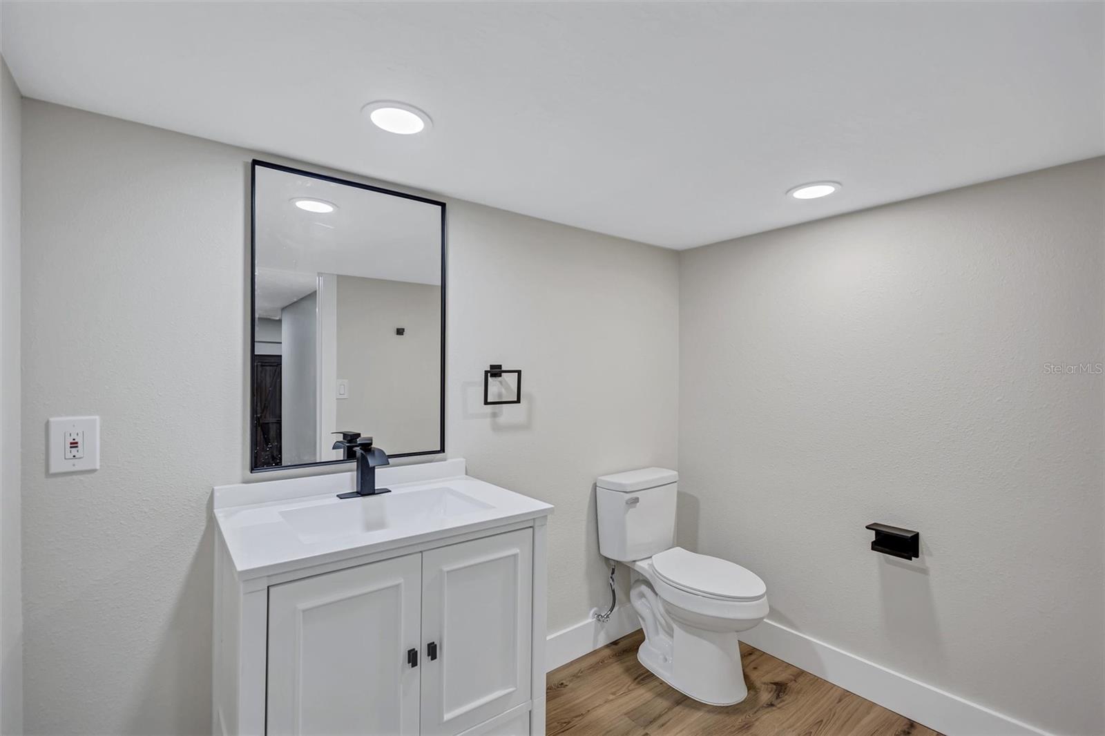 ALAFIA ESTATES UNIT A - Residential
