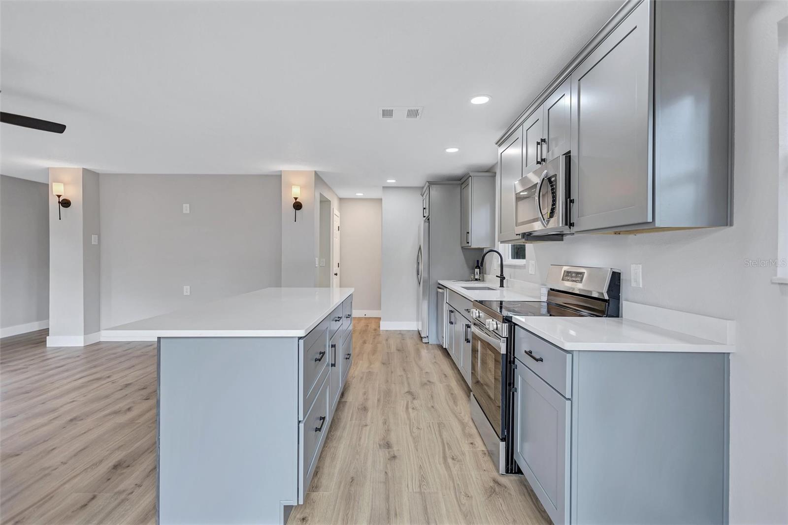 ALAFIA ESTATES UNIT A - Residential
