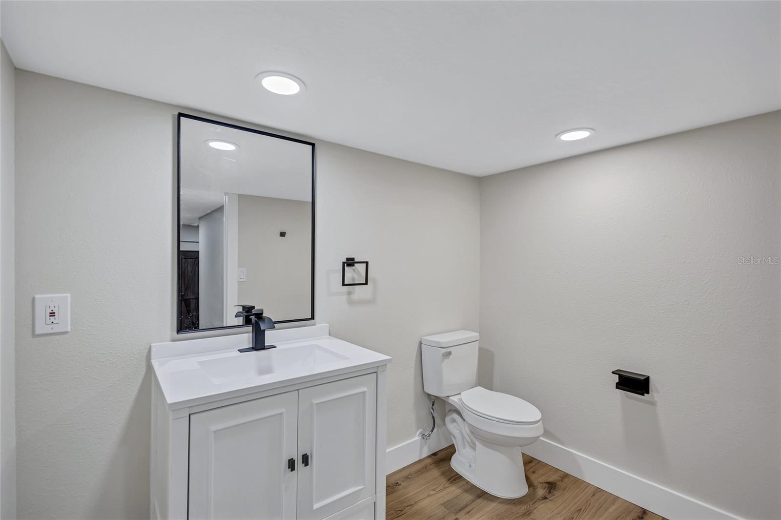 ALAFIA ESTATES UNIT A - Residential
