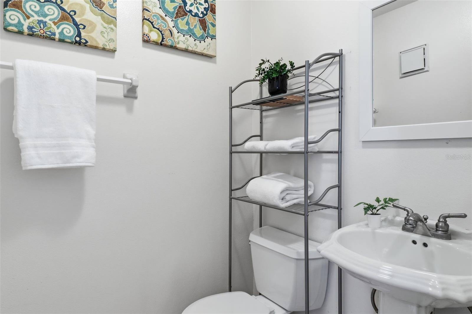 RAINTREE VILLAGE CONDO N - Residential