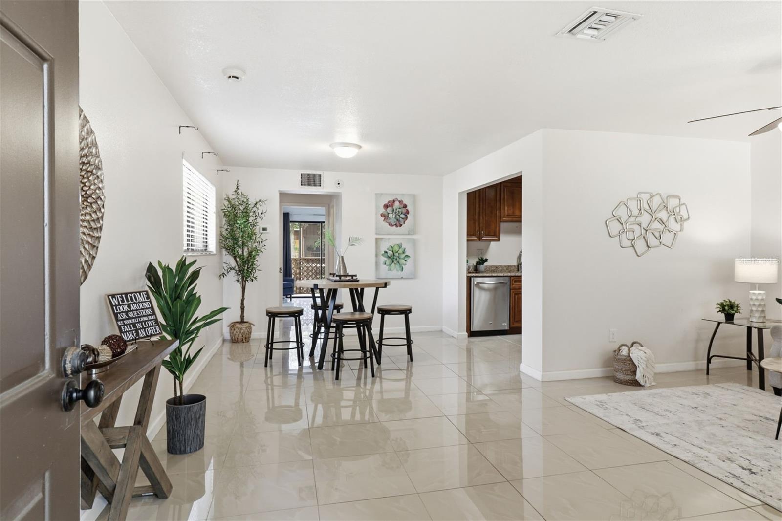 RAINTREE VILLAGE CONDO N - Residential