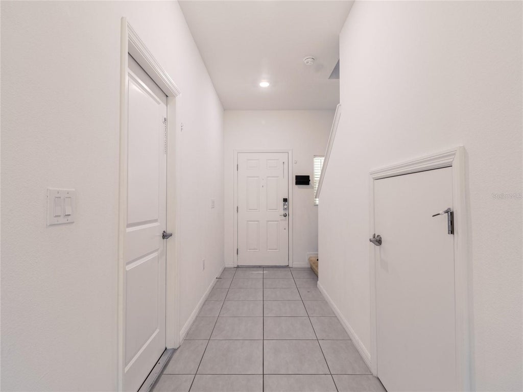 Photo of 2918 Canary Avenue, Davenport, FL 33837 (MLS # S5158989)