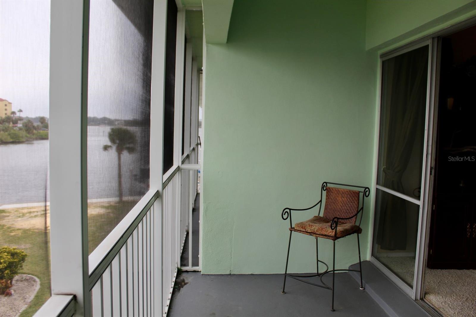 RIVER HOUSE - Residential Lease