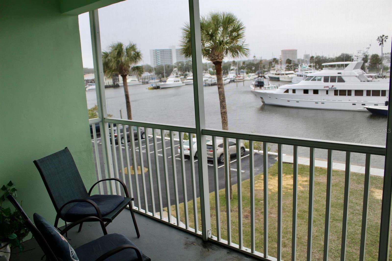 RIVER HOUSE - Residential Lease