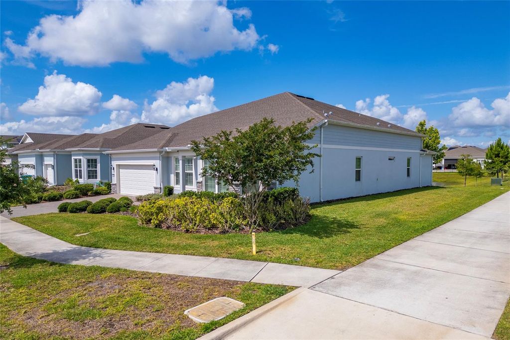 Photo of 13810 Tybee Beach Lane, Orlando, FL 32827 (MLS # O6405323)