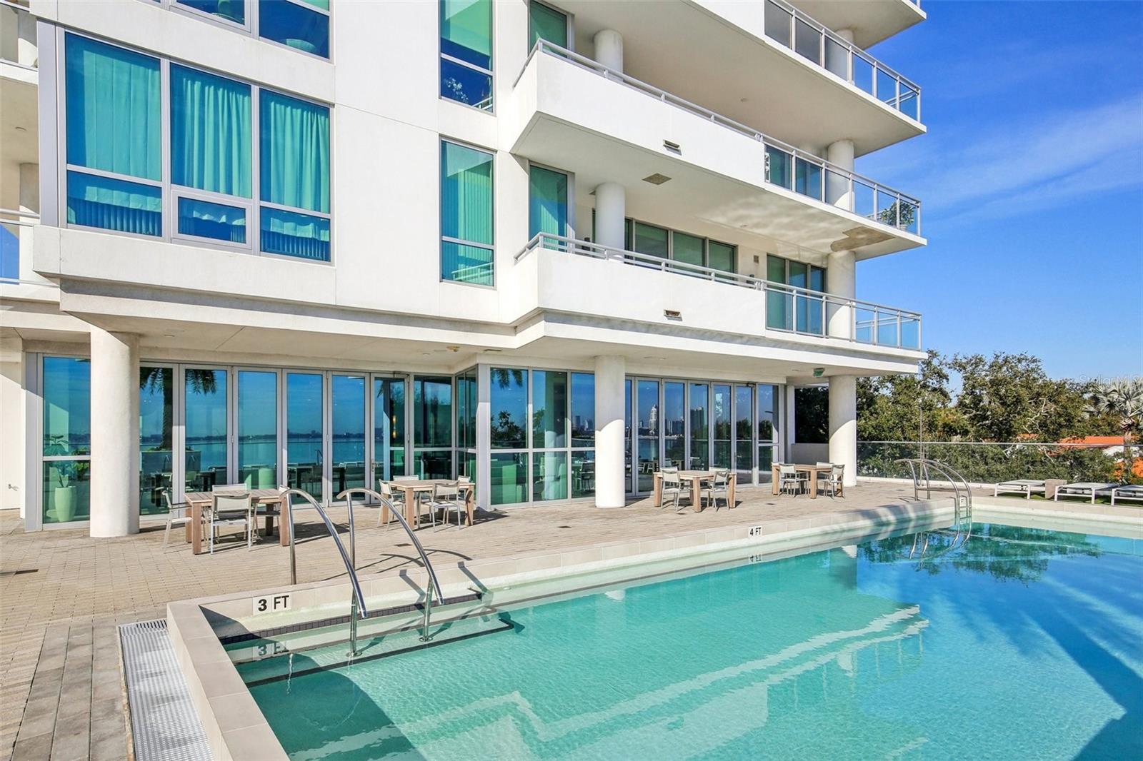 VIRAGE BAYSHORE - Residential