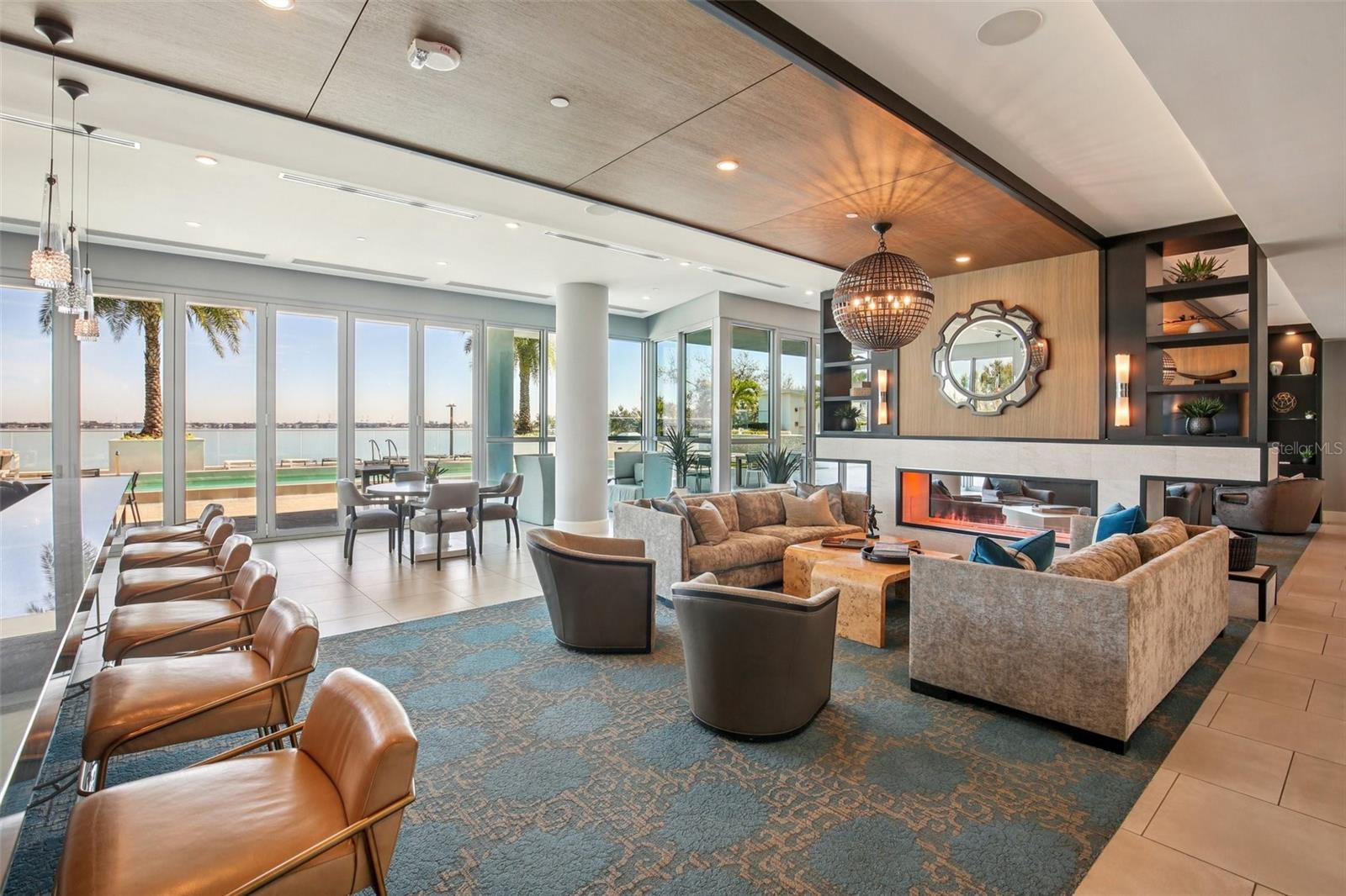 VIRAGE BAYSHORE - Residential