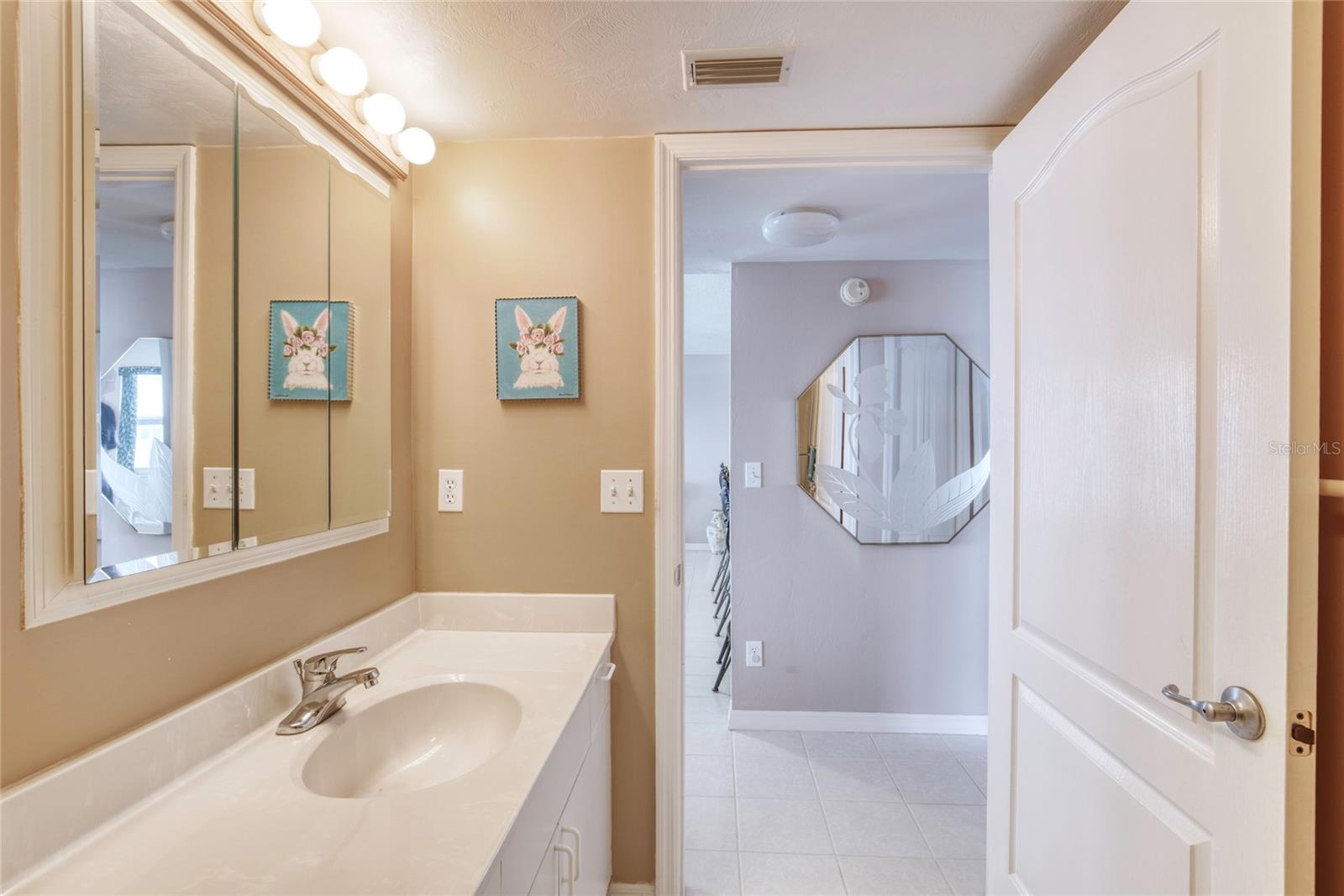 OCEANS 08 - Residential