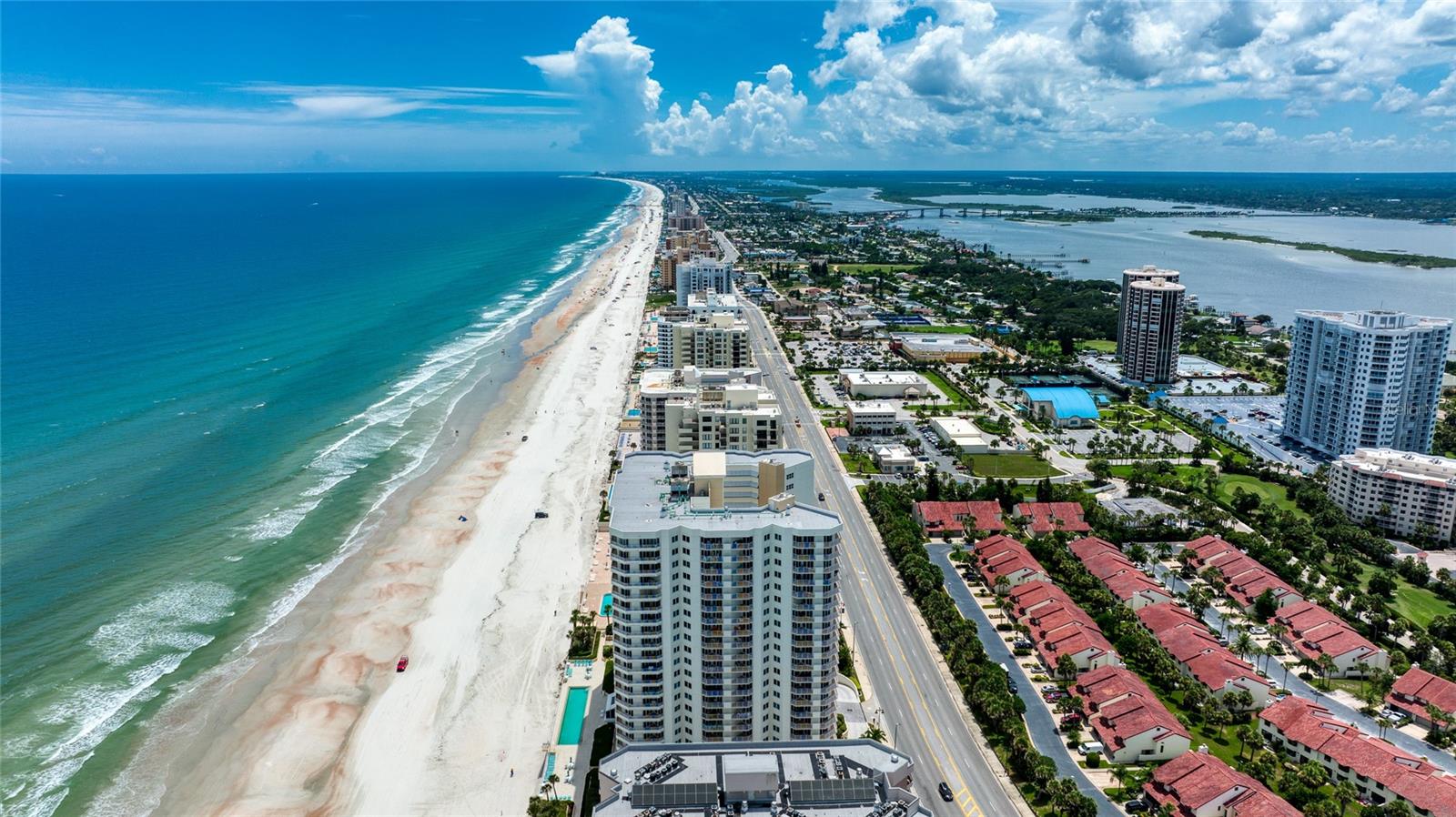 OCEANS 08 - Residential