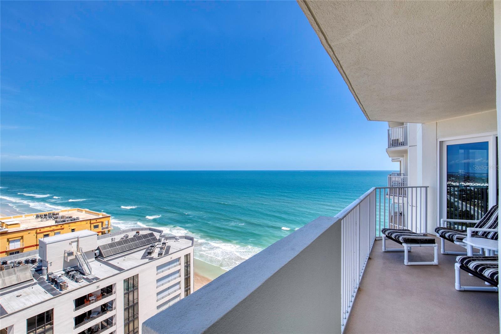 OCEANS 08 - Residential