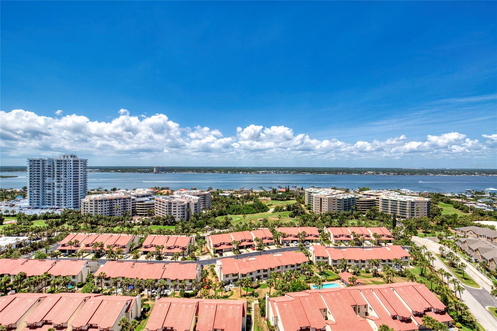 OCEANS 08 - Residential