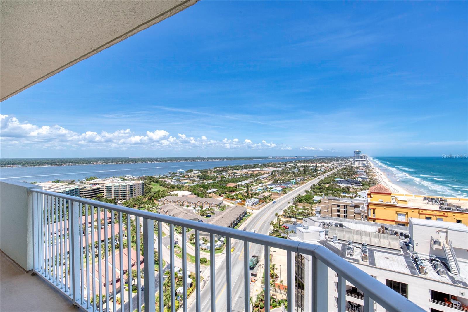 OCEANS 08 - Residential