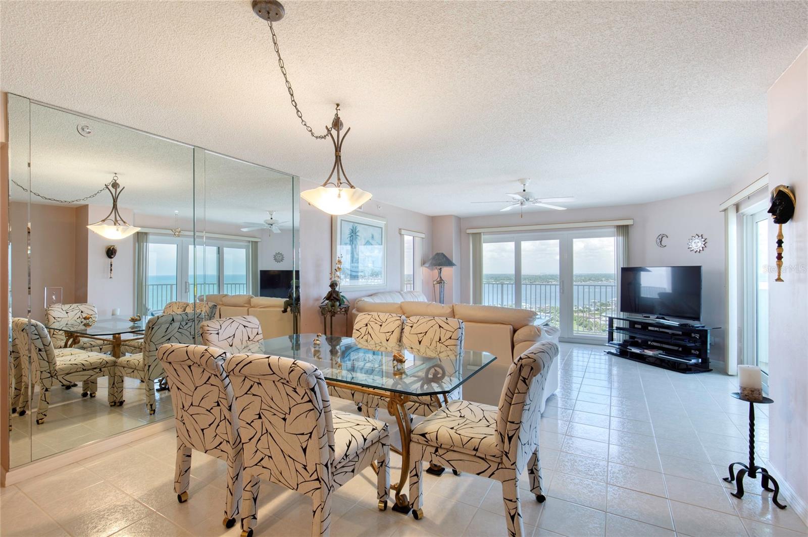 OCEANS 08 - Residential