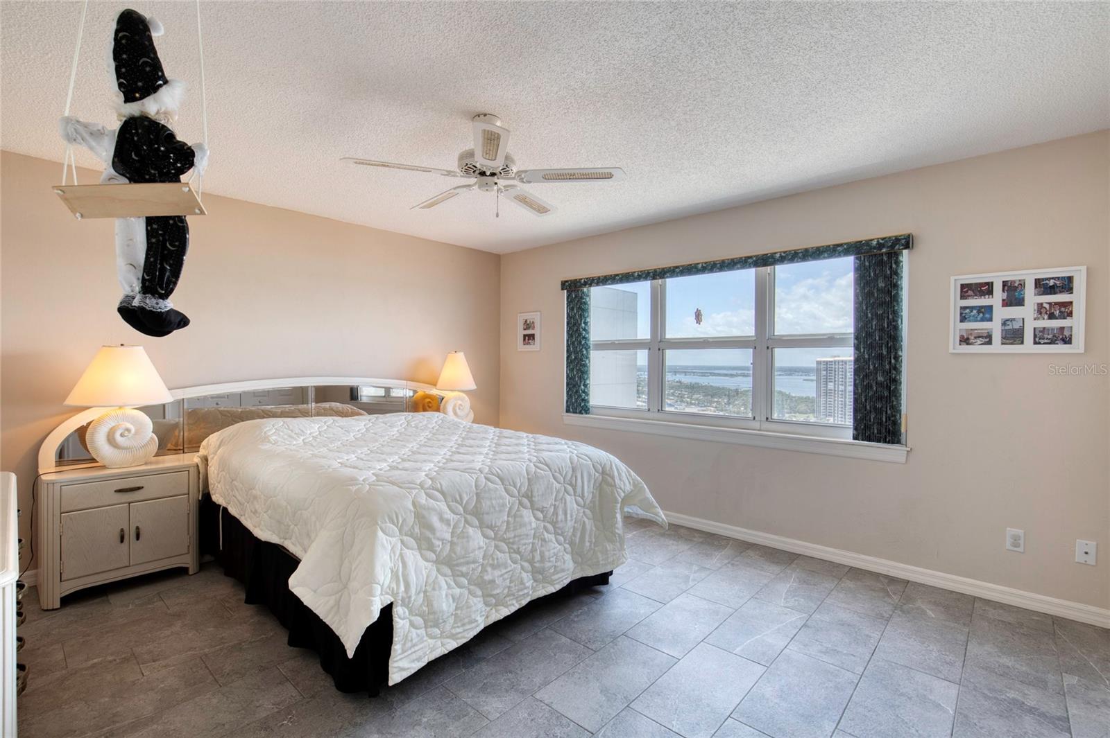 OCEANS 08 - Residential