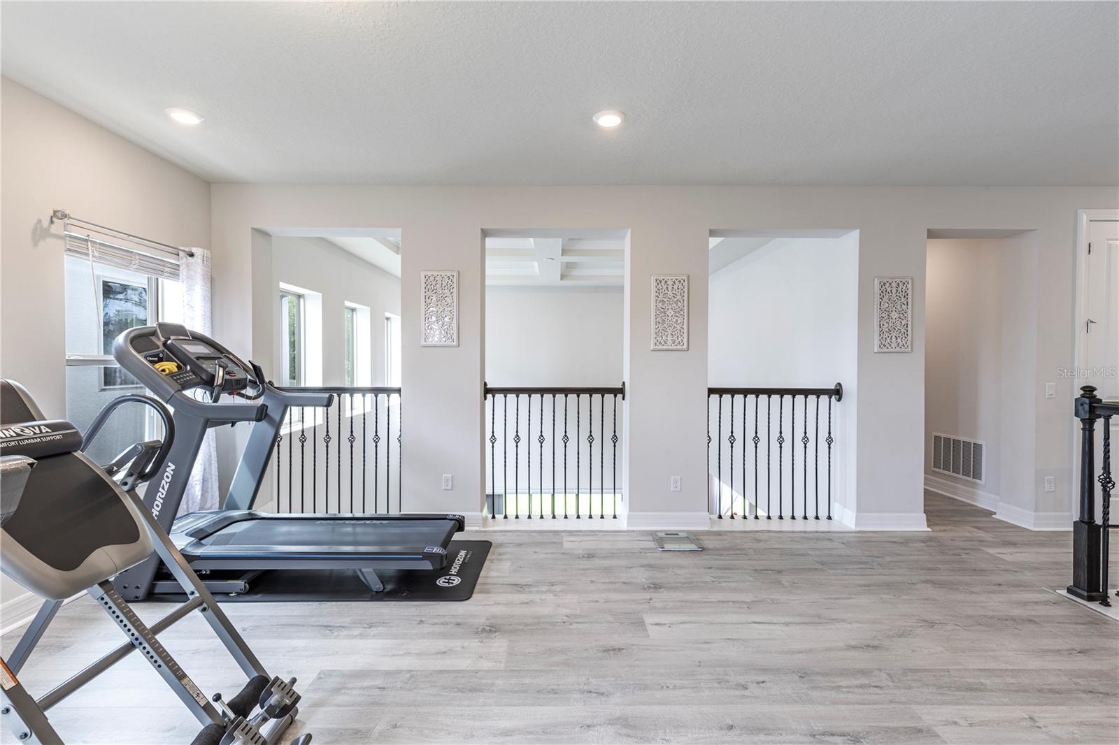 LAKE EMMA SOUND - Residential