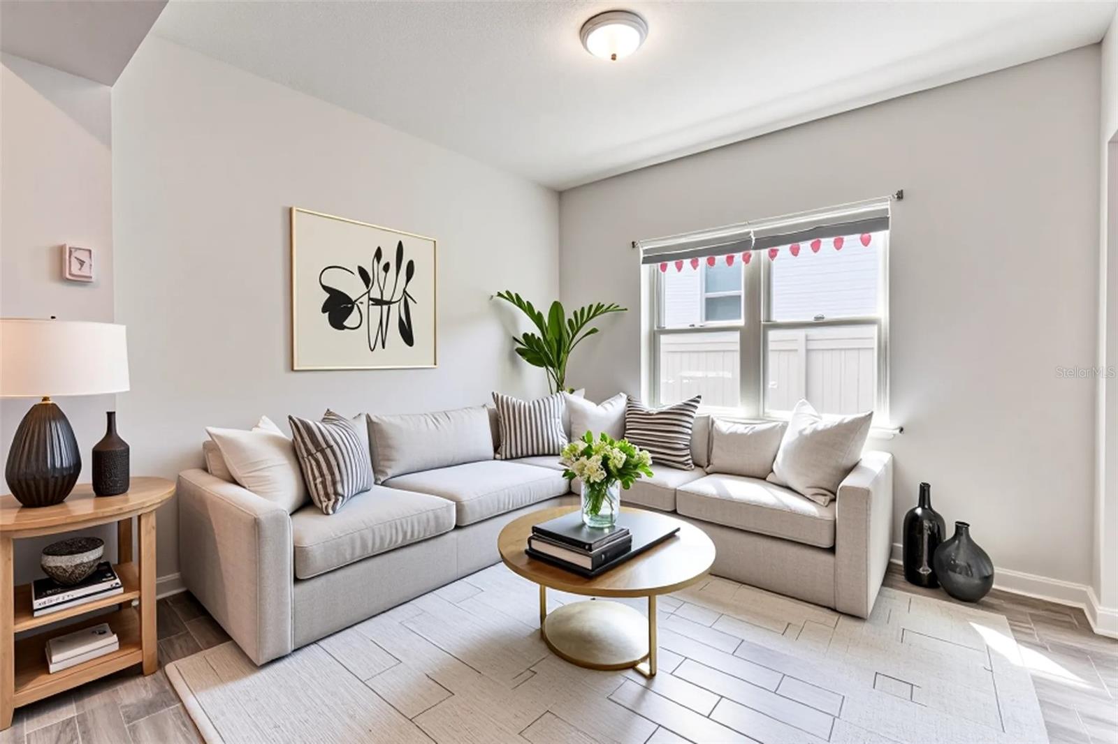 LAKE EMMA SOUND - Residential