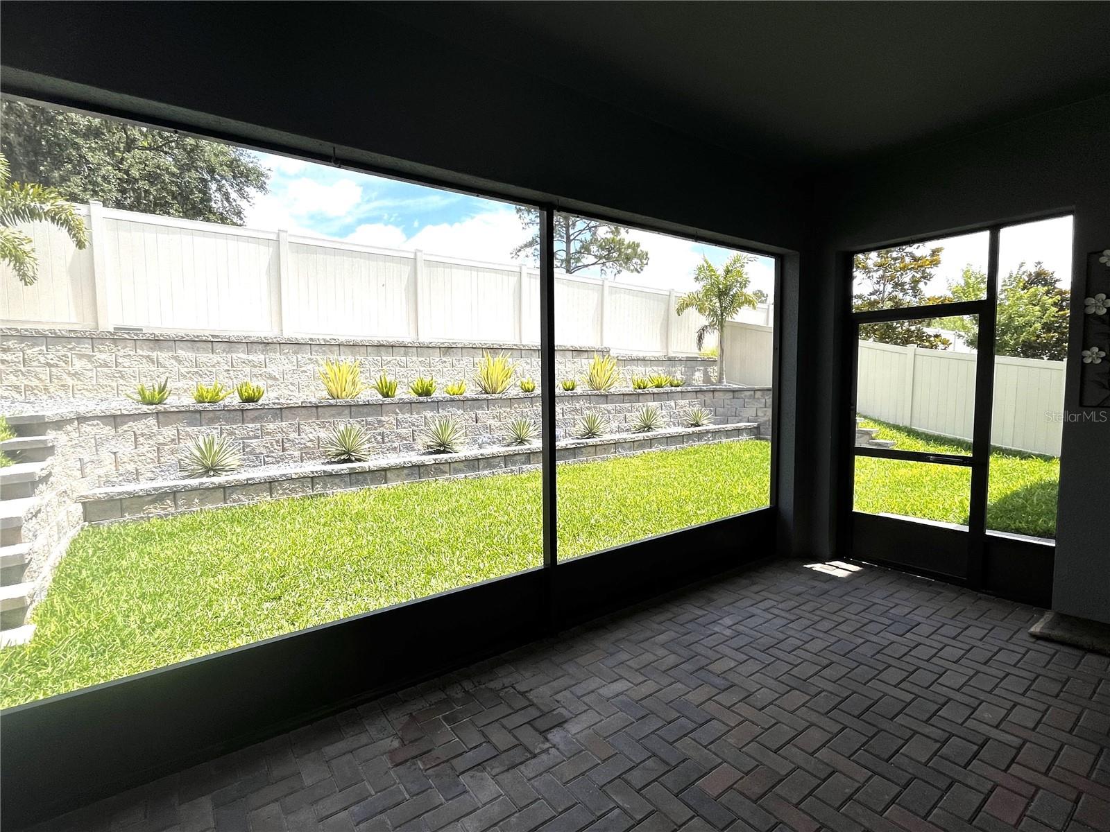 LAKE EMMA SOUND - Residential