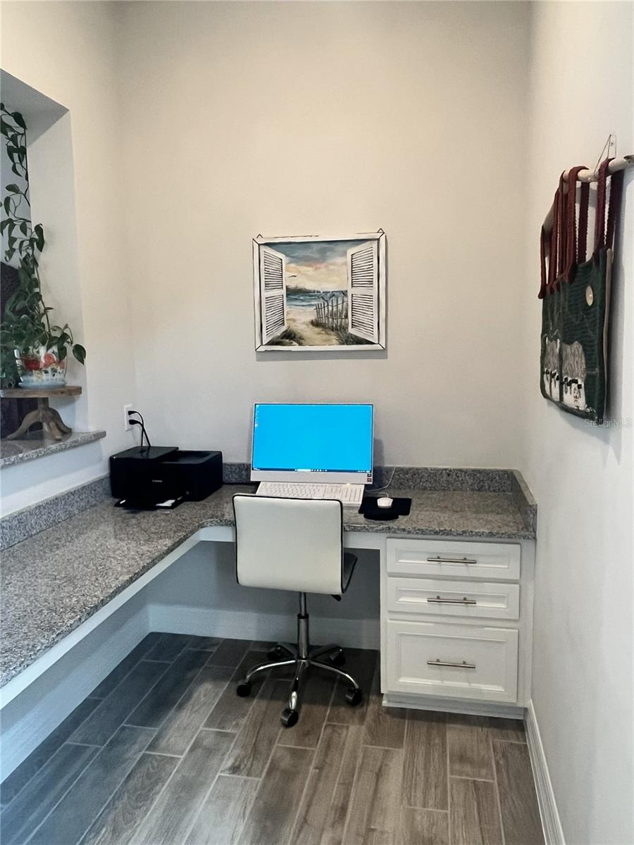 LAKE EMMA SOUND - Residential