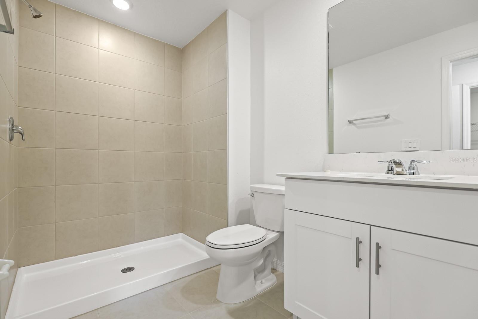 SOUTH SHORE POINTE - Residential Lease