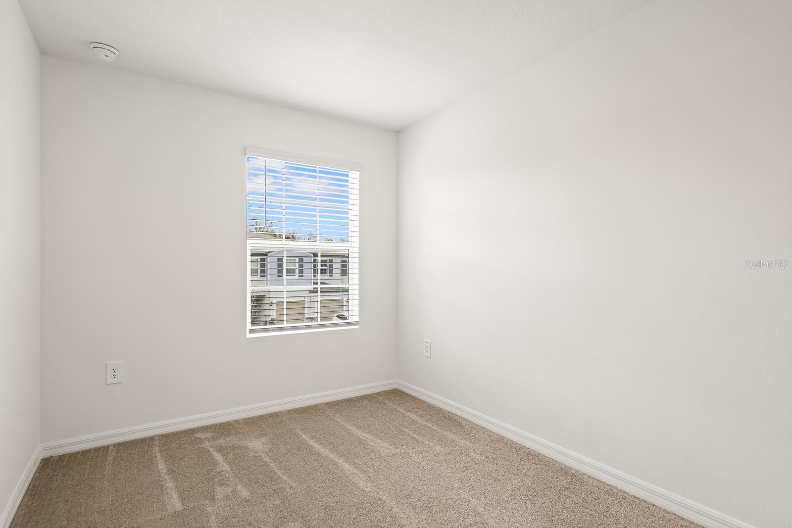 SOUTH SHORE POINTE - Residential Lease