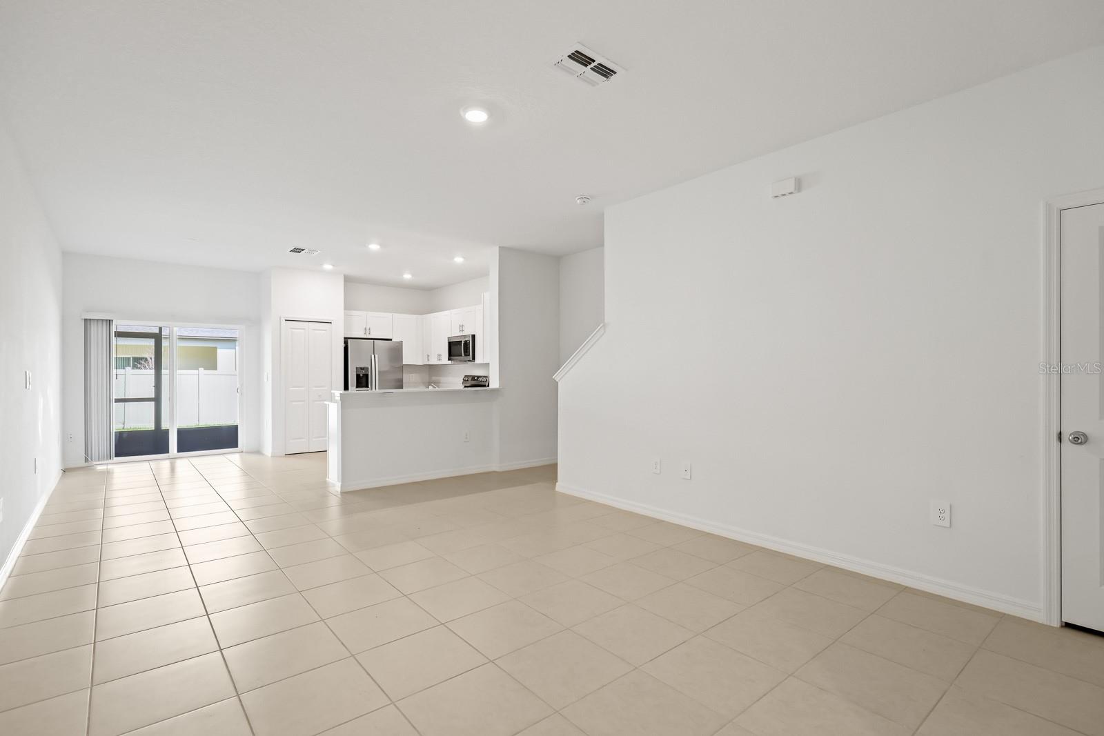 SOUTH SHORE POINTE - Residential Lease