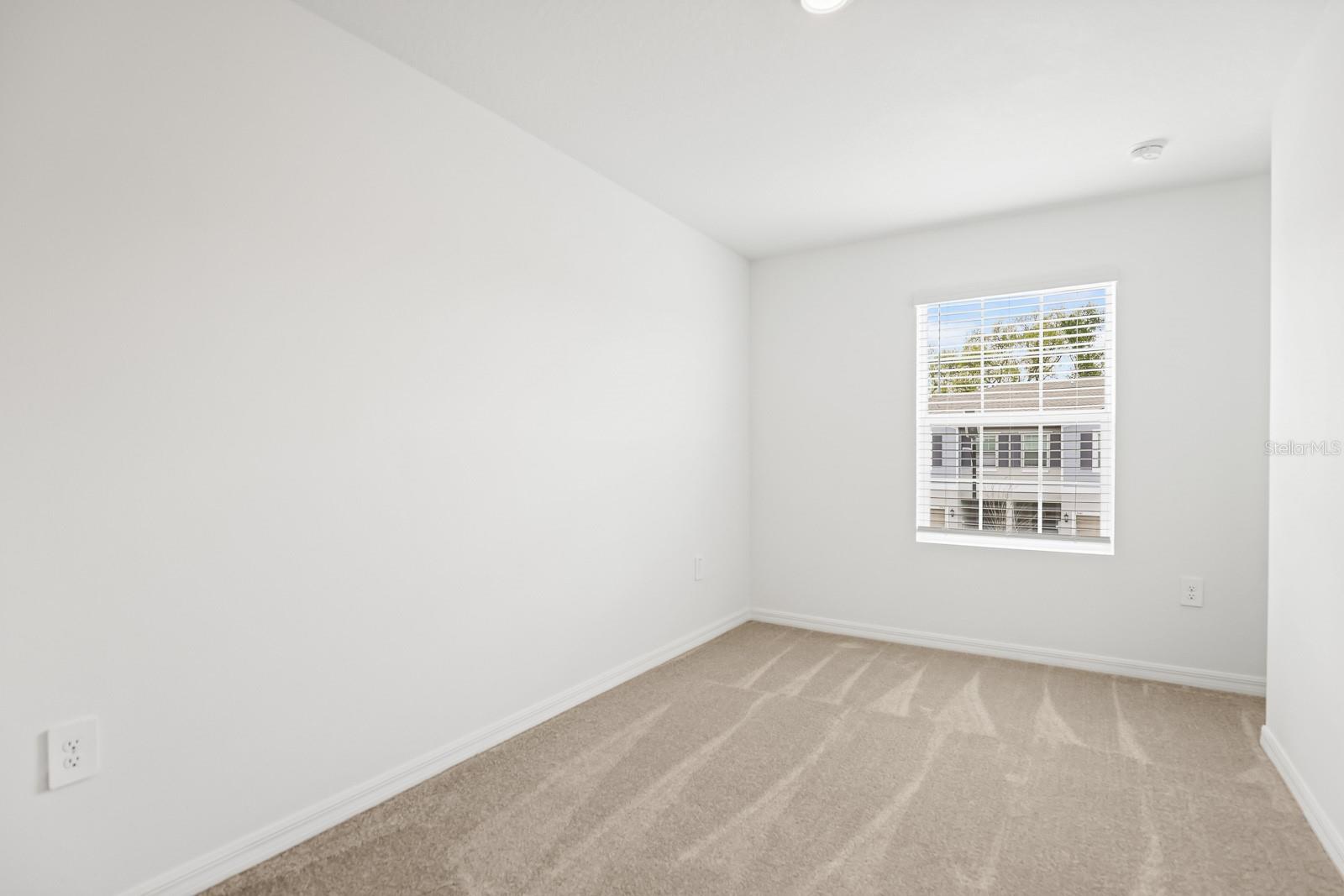 SOUTH SHORE POINTE - Residential Lease