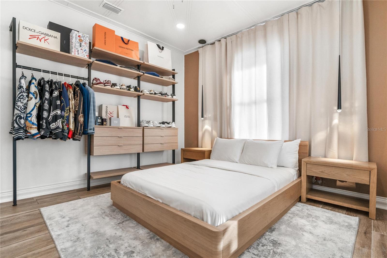 FRANQUIZ SUB - Residential