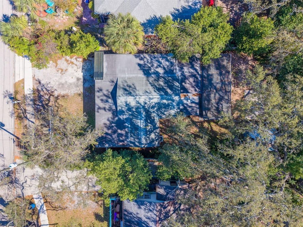 Photo of 1579 S Washington Avenue, Clearwater, FL 33756 (MLS # TB8489889)