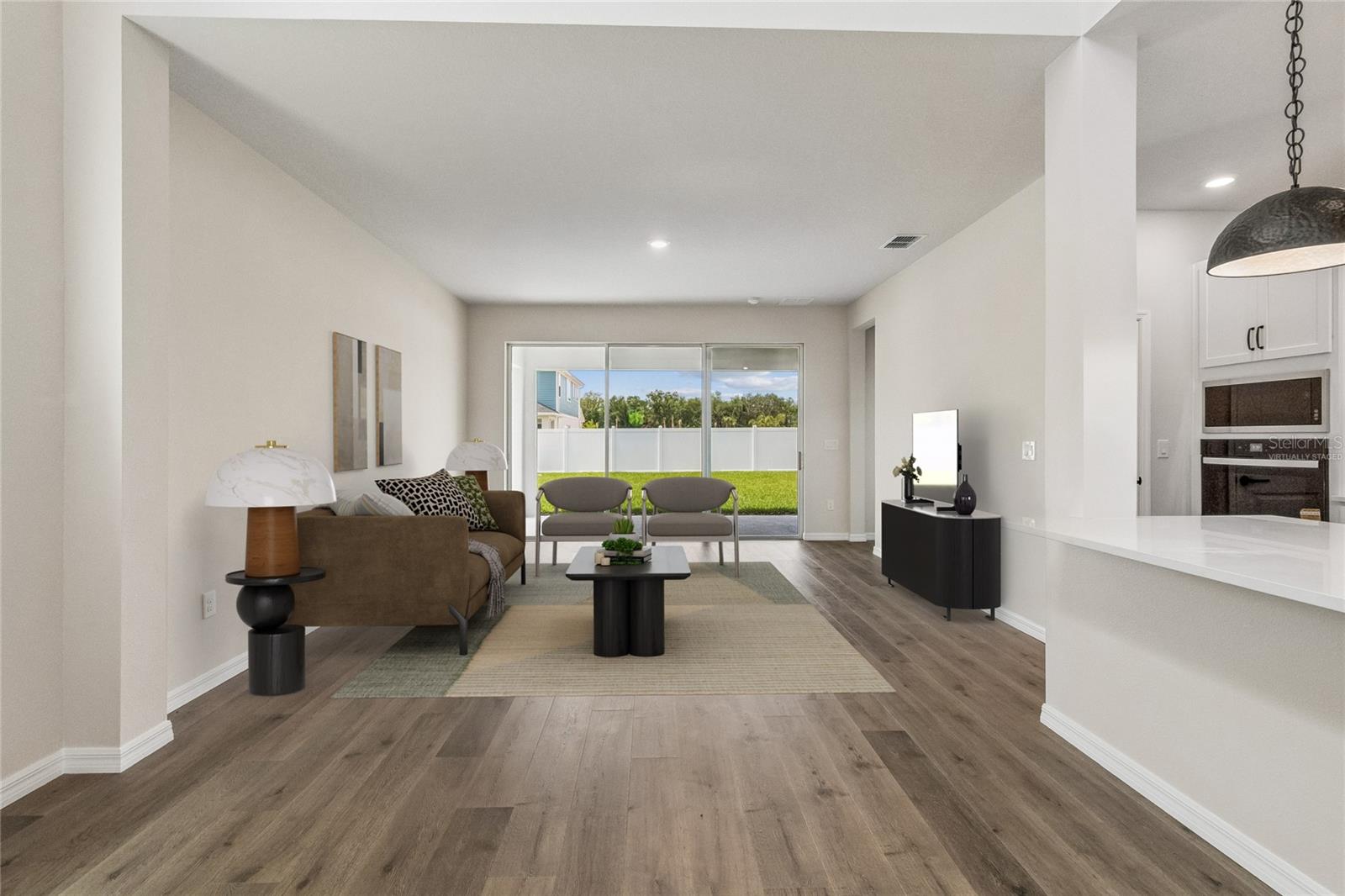 EASTLYN - Residential