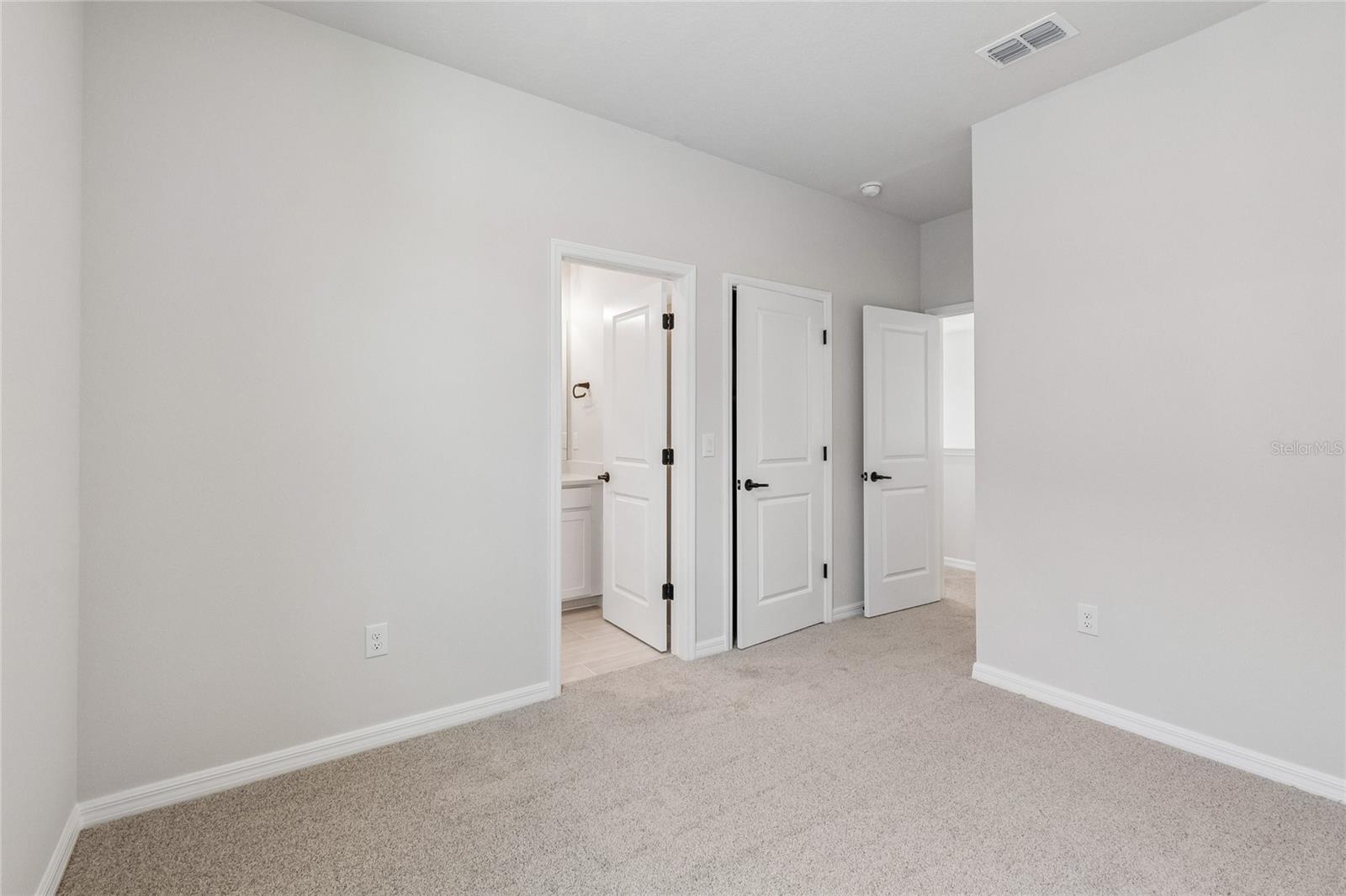 EASTLYN - Residential