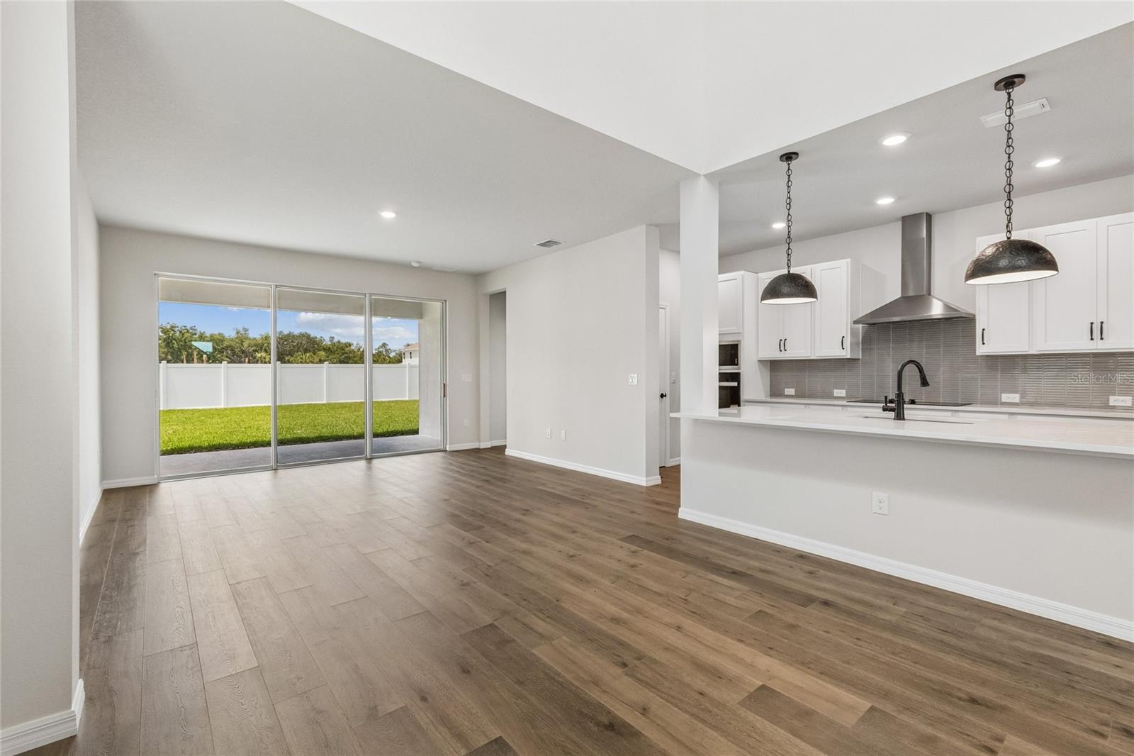 EASTLYN - Residential